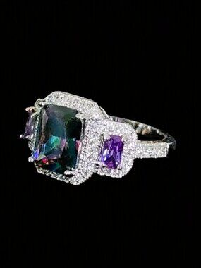 Vintage Y2K 925 Sterling Silver Mystic Topaz & CZ Halo Three-Stone Ring Sz 7.75
